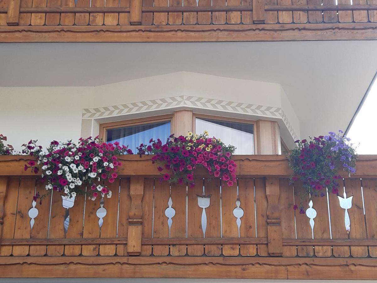 Garni Franca B&B 셀바디발가르디나 외부 사진