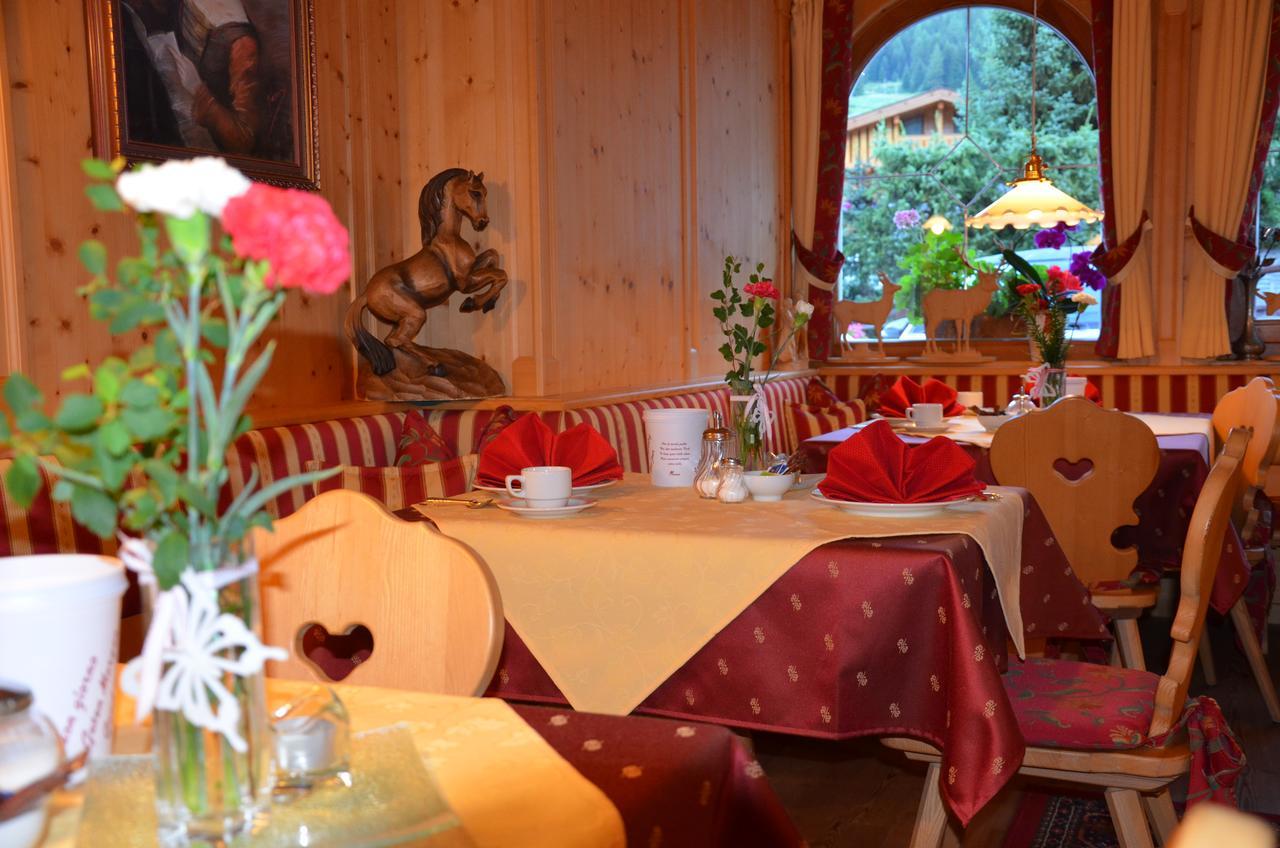 Garni Franca B&B 셀바디발가르디나 외부 사진